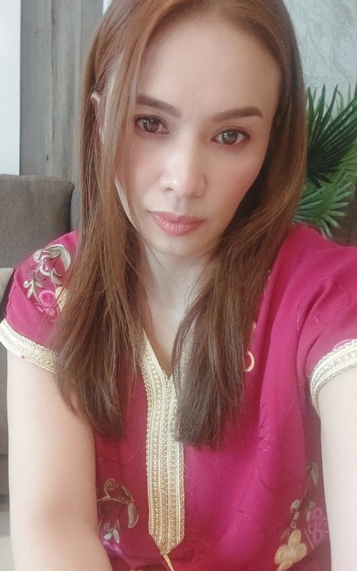 Experience Unforgettable Moments with Wakana Scarlet Tonight