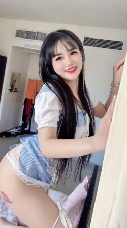 Experience Unforgettable Moments with Kaede Storm Tonight