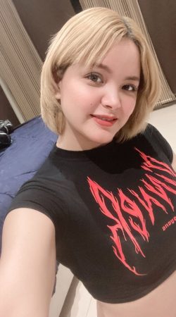 Discover Passionate Moments with Shiori Noir's Enchantment